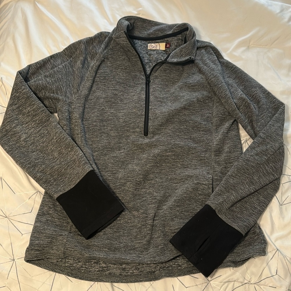 Athletic quarter zip